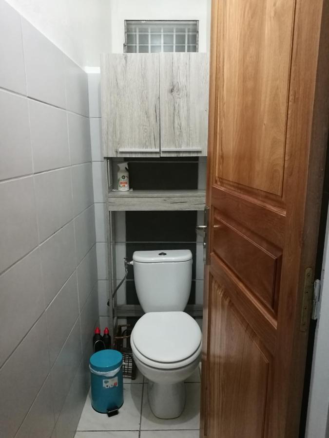 Meuble Chez Gilbert Apartment Le Tampon Bagian luar foto