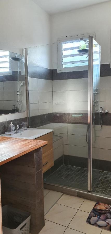 Meuble Chez Gilbert Apartment Le Tampon Bagian luar foto
